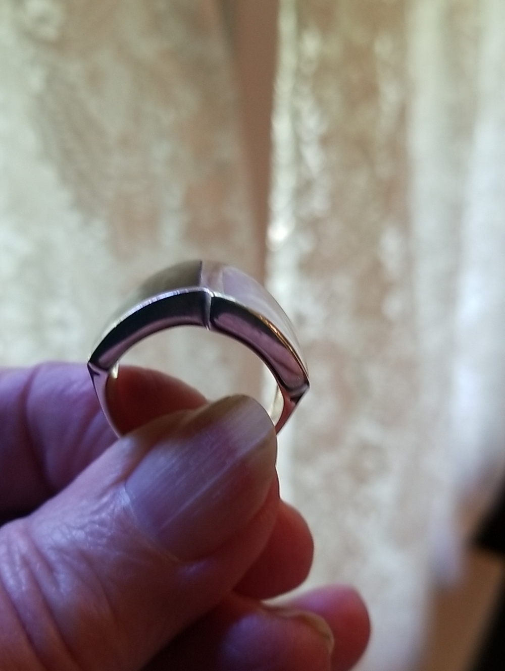 Silver ring with Onyx and Mother of Pearl Stones - Picture 3 of 7